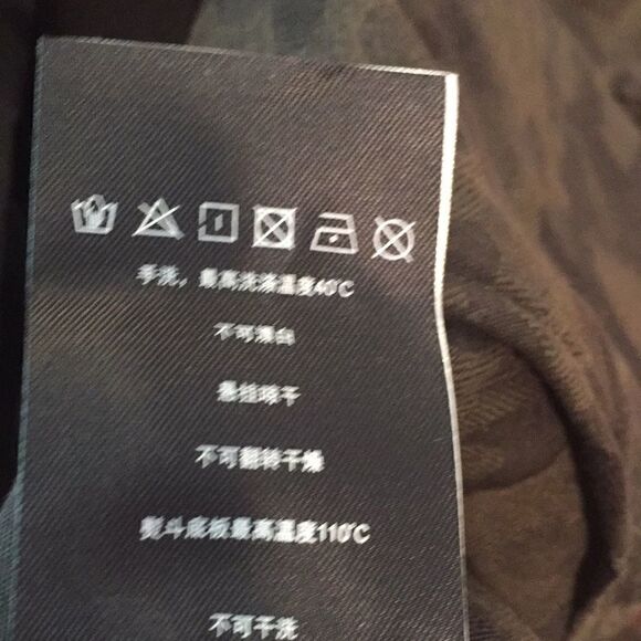 BOINIGAN VANITA CAMO cotton shirt with hoodie Small Pit to Pit 19 1/2", - Picture 13 of 15